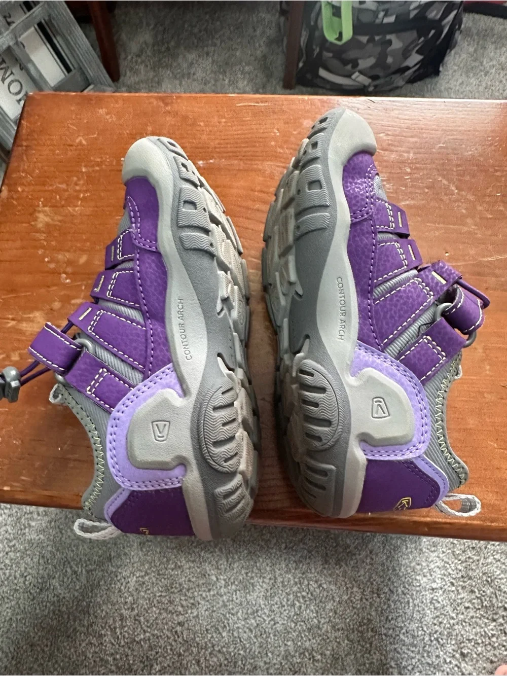 Toddler girl outdoor keen shoes